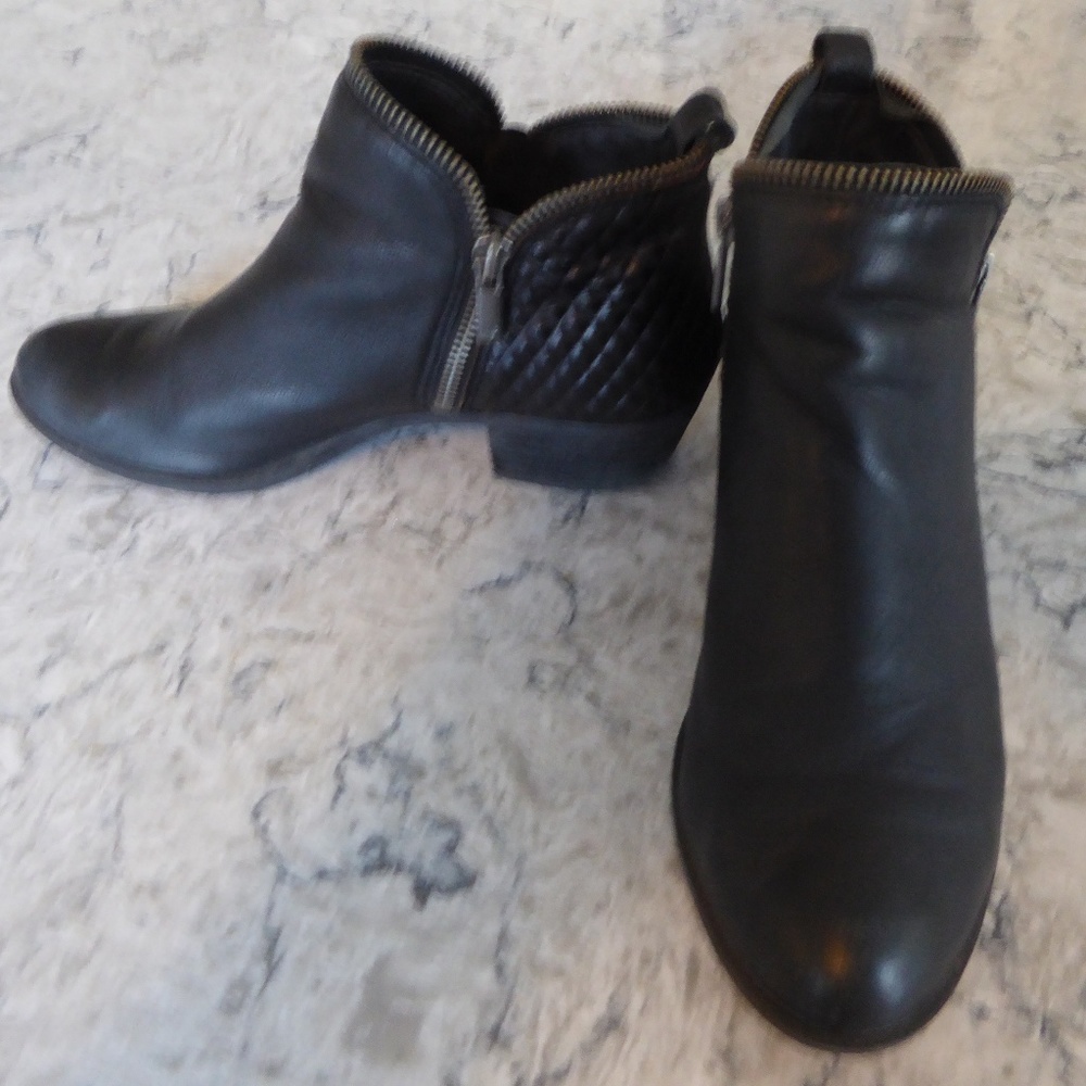 Lucky brand black boots